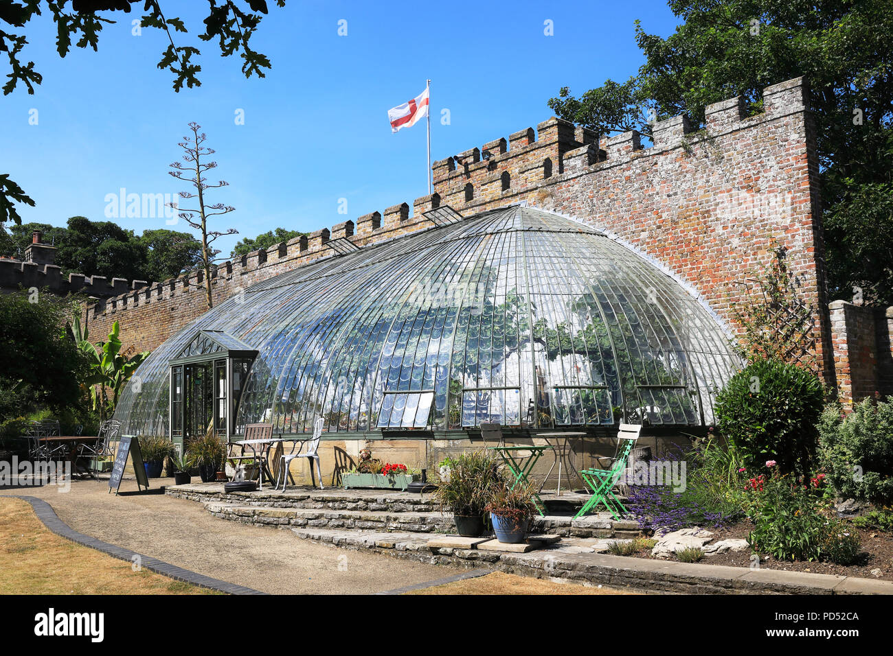 Die historische Italianate Gewächshaus Kaffee Garten, einst Teil der Sir Moses Montefiore und Frau Judith home, in Ramsgate, auf der Isle of Thanet, in Kent, Großbritannien Stockfoto