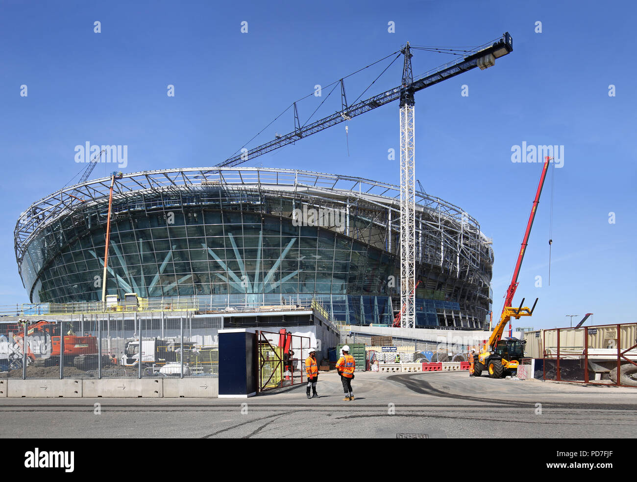 Bau von England Premier League Tottenham Hotspur ist neu 62.000 Sitz Stadion an der White Hart Lane, London. Kurz vor der Fertigstellung (August 2018). Stockfoto