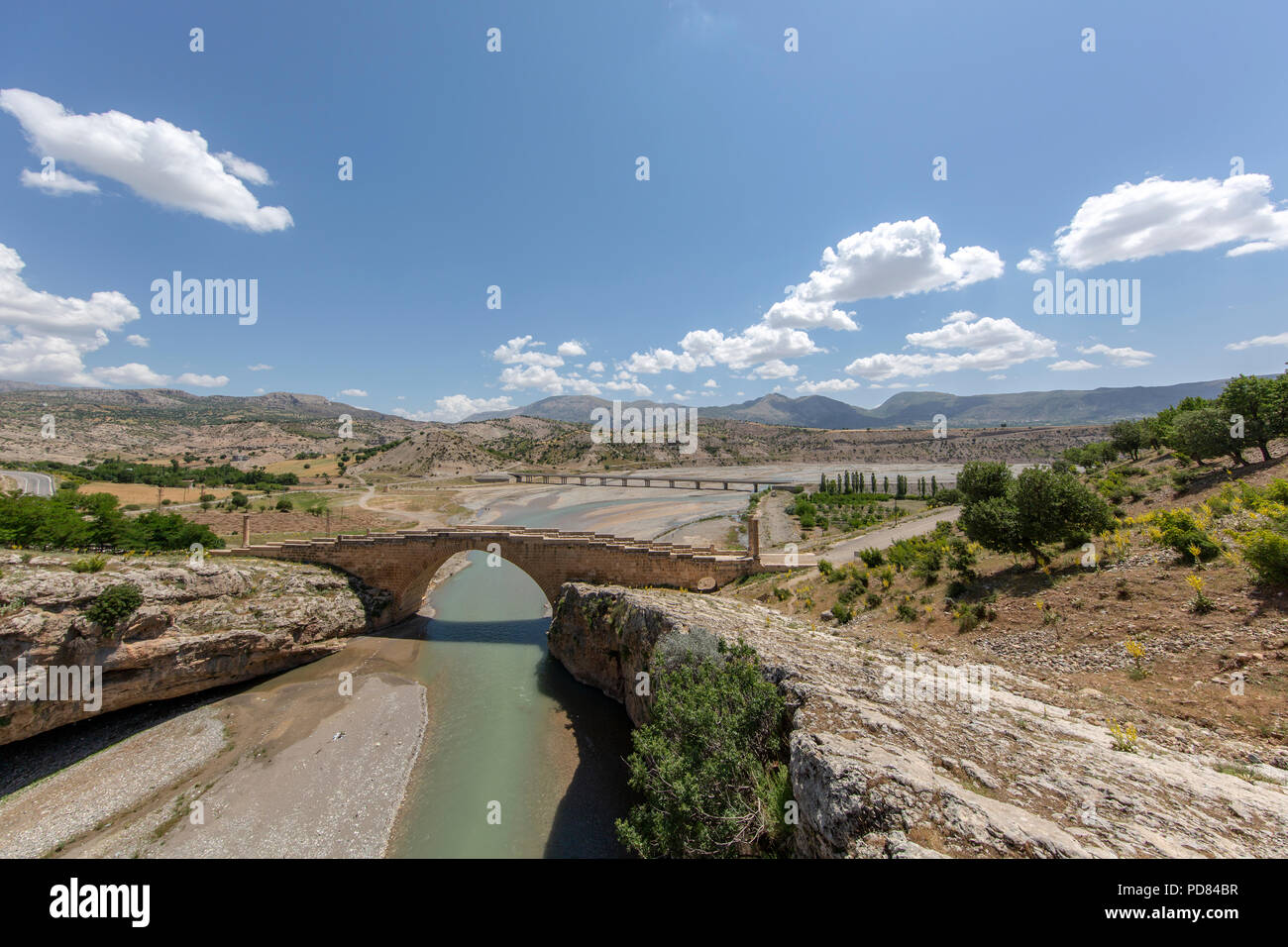 Historische Cendere Brücke in Adiyaman Provinz, Türkei Stockfoto
