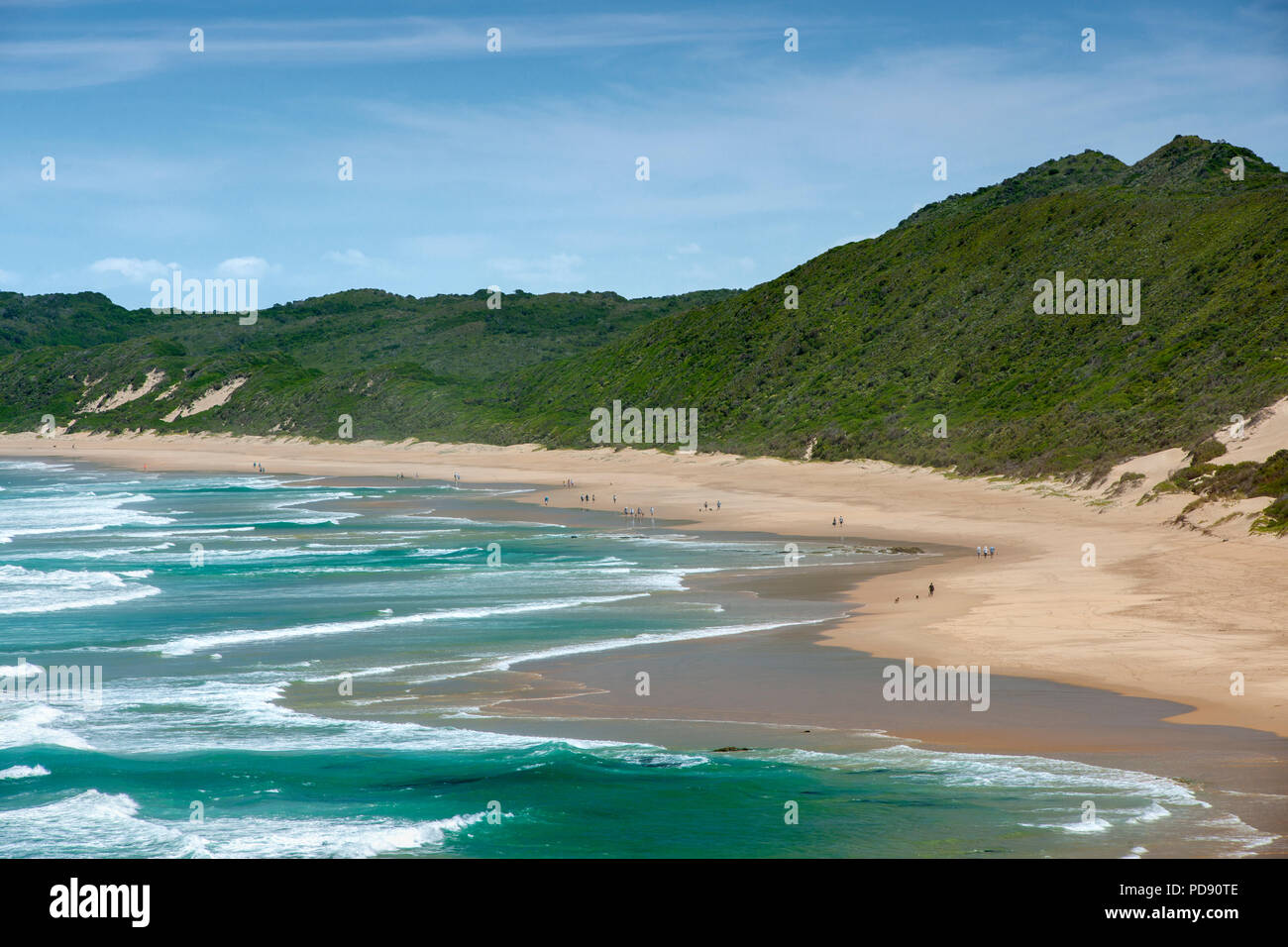 Menschen zu Fuß am Strand von Brenton on Sea in Südafrika. Stockfoto