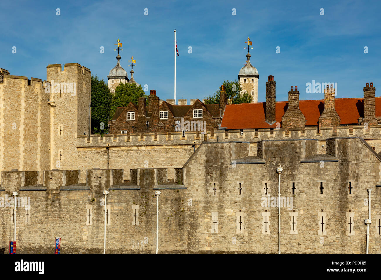 London England August 04, 2018 Die alte Festung aus dem Tower von London Stockfoto