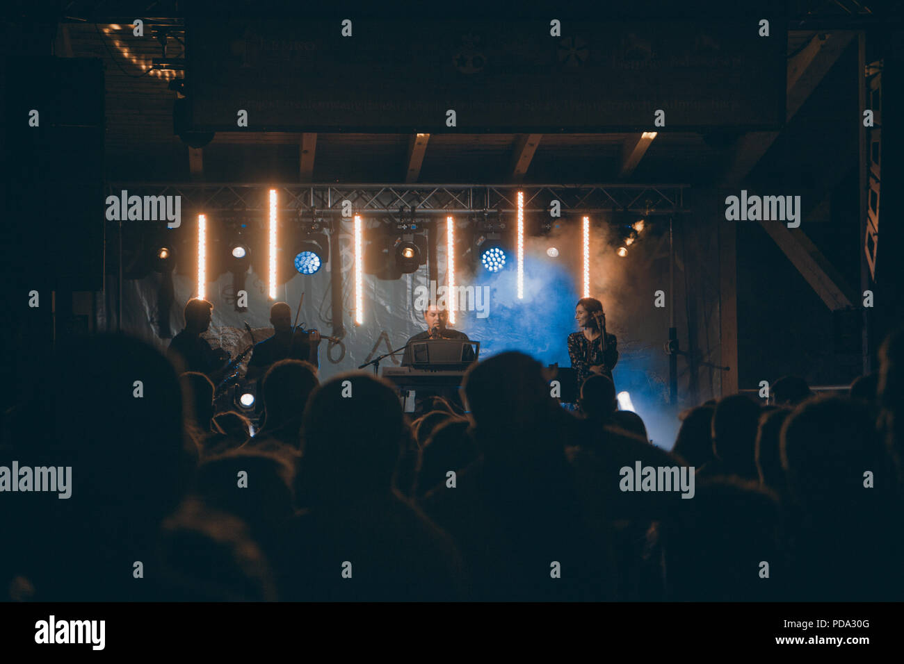 Band auf einer Bühne. Stockfoto