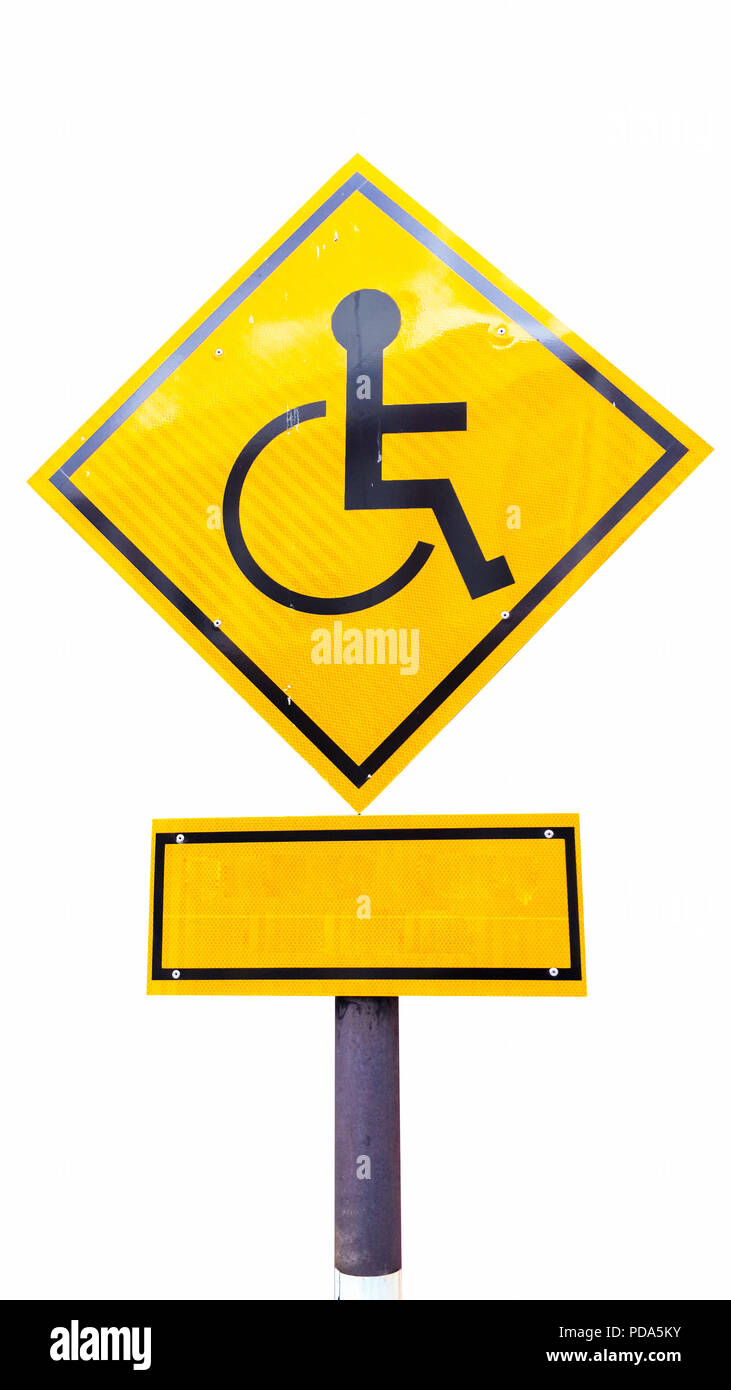 Reservierte Parkplätze für Behinderte mit Kopie Raum unter auf weißem Hintergrund. Handicap Zeichen auf gelbem Hintergrund. Stockfoto