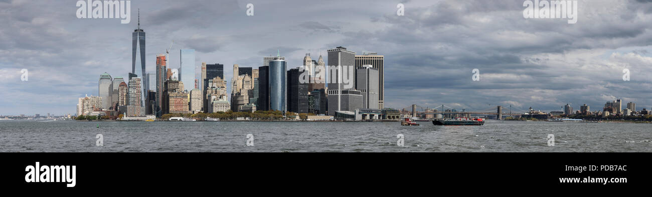 29-10-15, New York, USA. Panorama von der Staen Island Ferry genommen. Von ca. 30 Fotos gemacht. Foto: © Simon Grosset Stockfoto