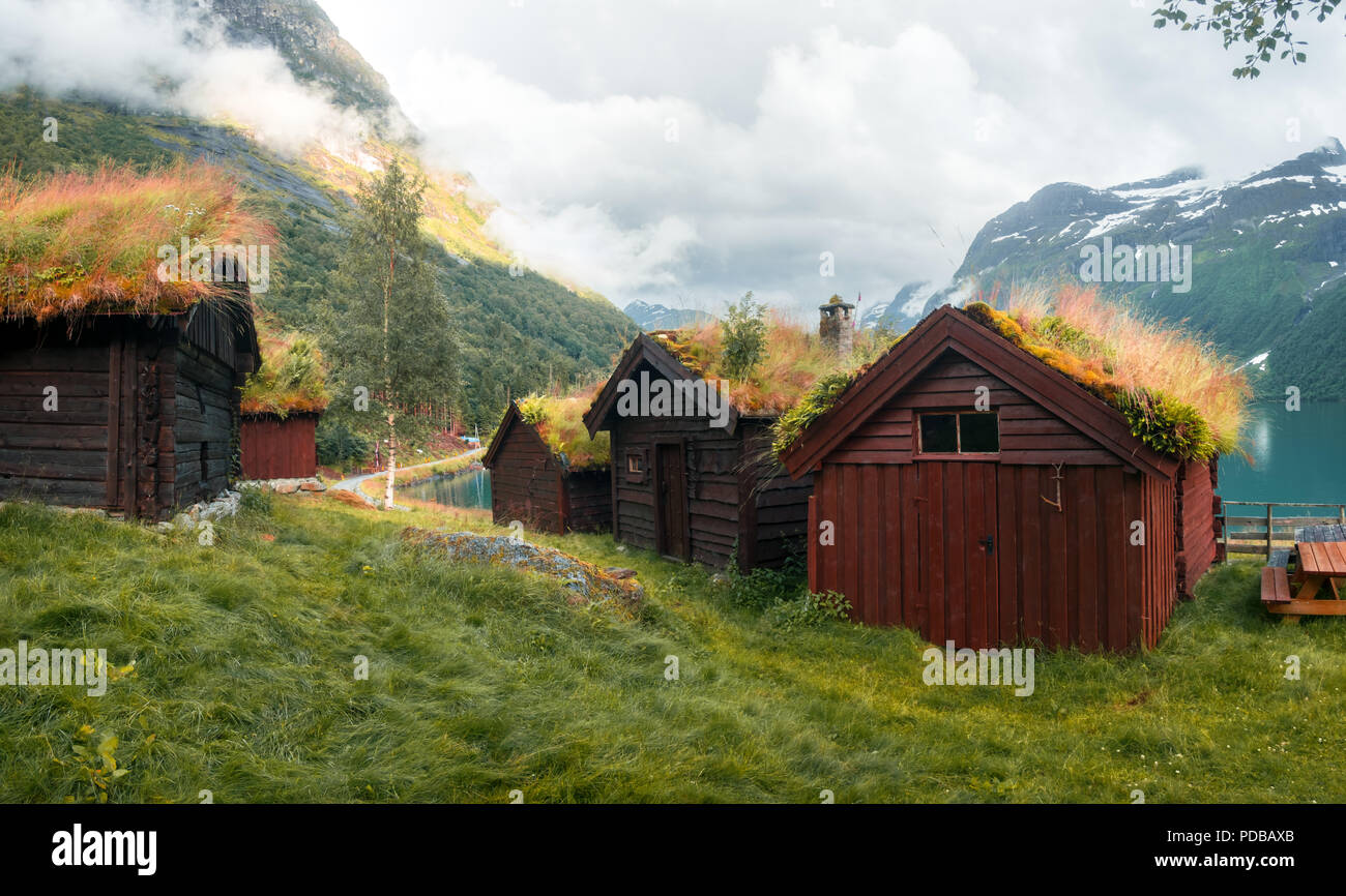 Traditionelle skandinavische alte Holzhäuser Stockfoto