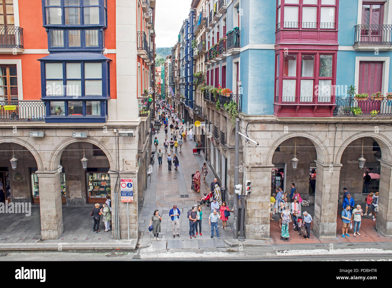 Architektur, traditionellen, klassischen, typischen, in Erribera Straße an der Calle de la Tenderia, Altstadt (Casco Viejo), Bilbao, Spanien Stockfoto