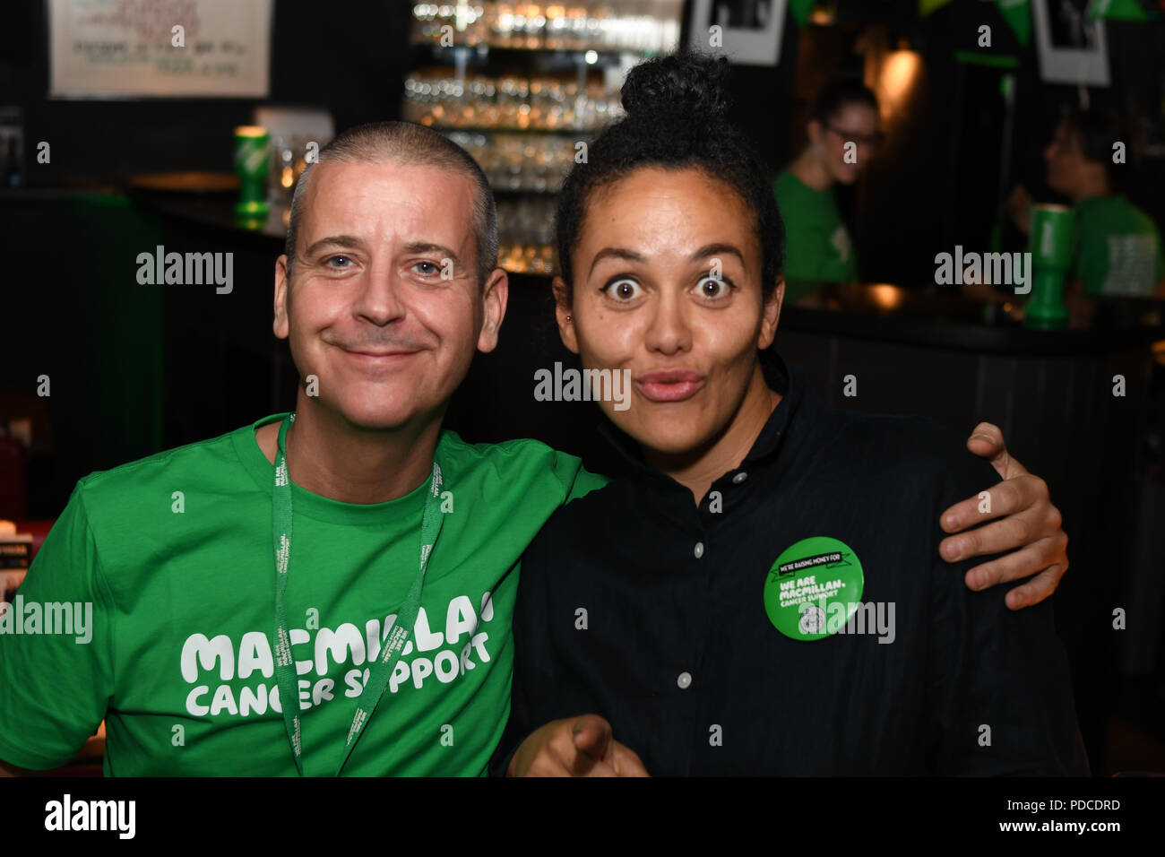 London, Großbritannien. 8. August 2018. Ein host Prominente und Gäste nehmen an der Macmillan - Charity Gala Sommerfest mit Sonderteil Gäste von Louise La Louvière und Alex Anstey bei Pizza Express Dean Street am 8. August 2018, London, UK. Bild Capital/Alamy leben Nachrichten Stockfoto