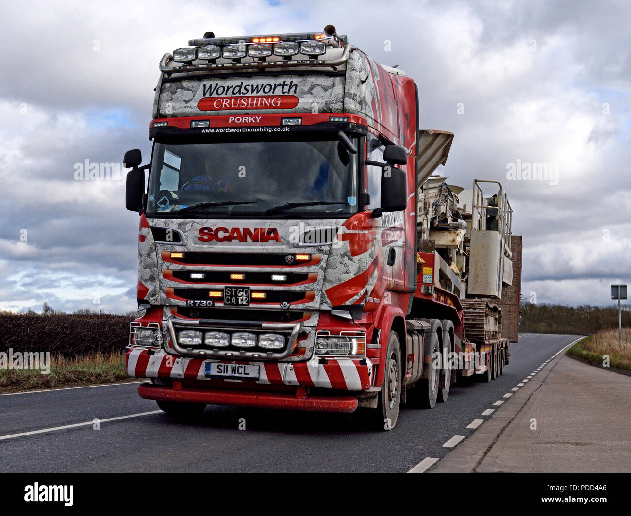 Scania Lkw Transport earth Mover Stockfoto