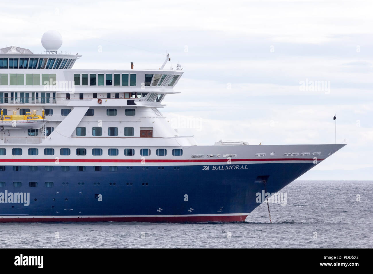 Das Balmoral Kreuzfahrtschiff vor Anker gegangen Stornoway, Isle of Lewis, Western Isles, Äußere Hebriden, Schottland, Vereinigtes Königreich Stockfoto