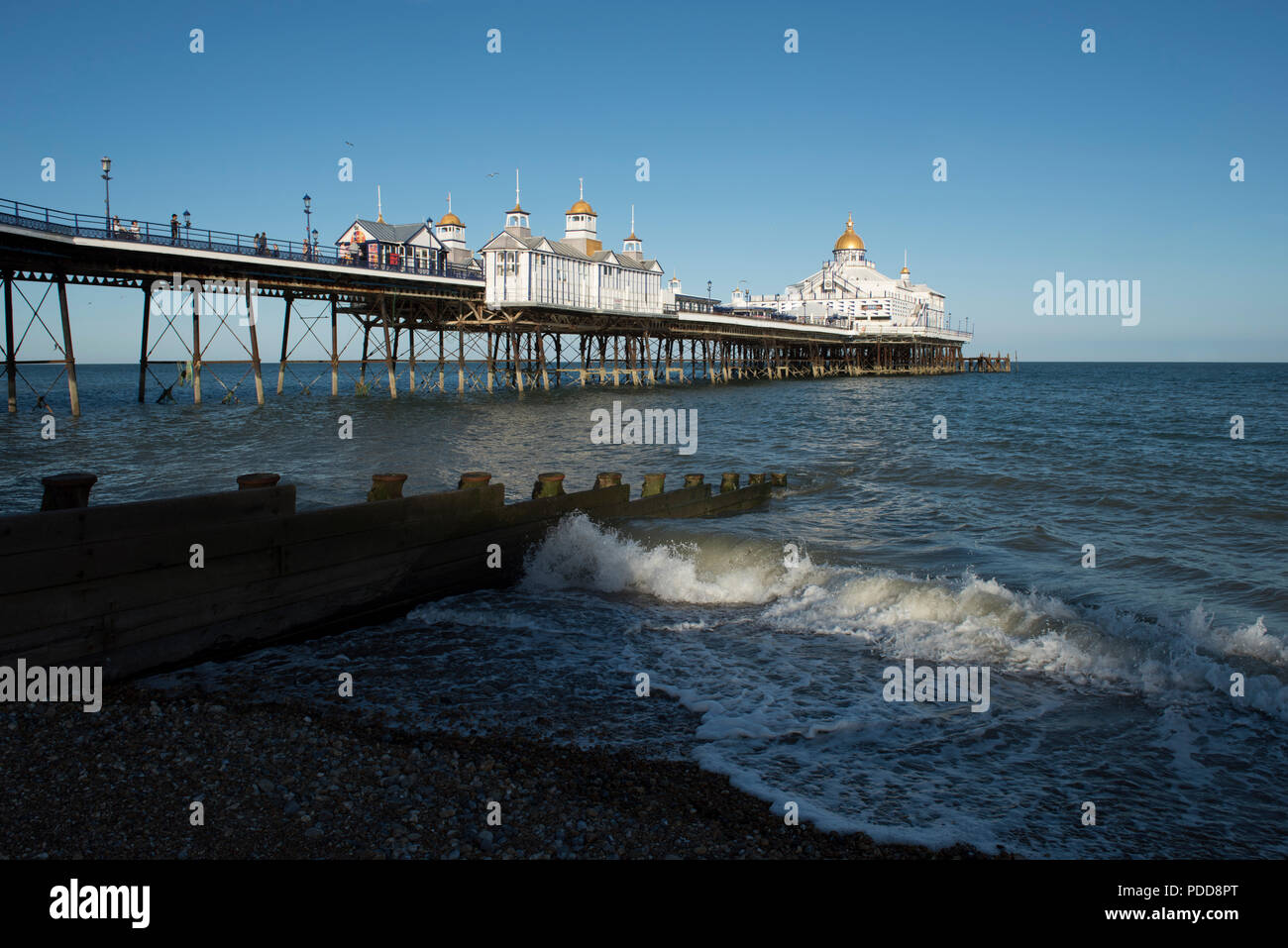 Eastbourne Pier, an der Südküste Englands in der Grafschaft East Sussex. Stockfoto