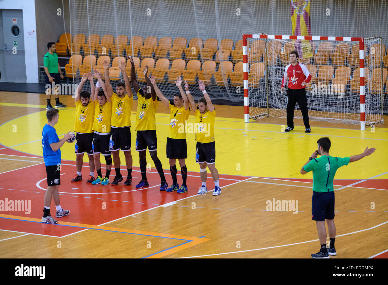 Hochschule Handball Spiel zwischen der Universität Bochum (Deutschland) und der Universität Aix-Marseille (Frankreich) während der 2018 europäischen Universitäten Spiele Stockfoto