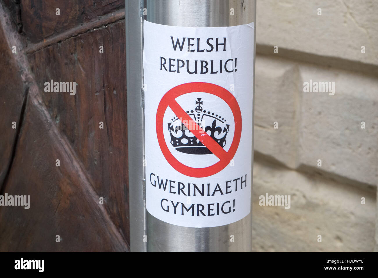 Welsh Republik, nationale, Nation, Nationalismus, Sprache, Zeichen, Carmarthen, Carmarthenshire, Wales, Großbritannien, Großbritannien, Europa, Europäischen, Walisisch Stockfoto