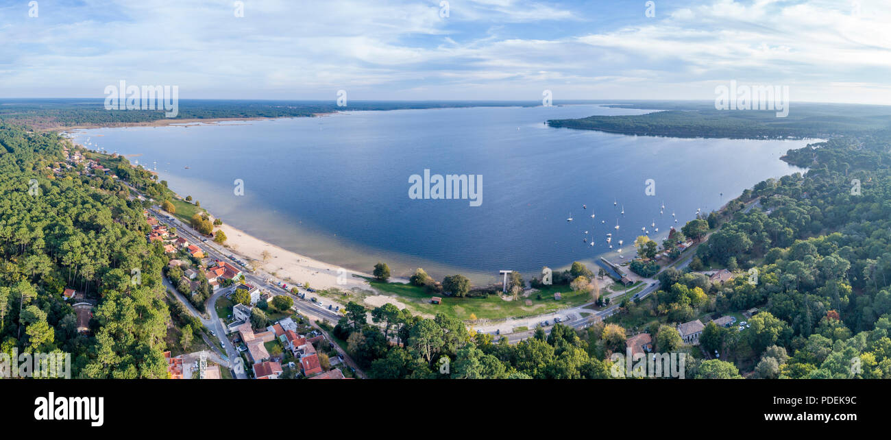 Frankreich, Gironde, Côte d'Argent, Lacanau, Lacanau See, moutchic Weiler (Luftbild) // Frankreich, Gironde (33), Côte d'Argent, Lac de Lacanau, Lacanau, Stockfoto