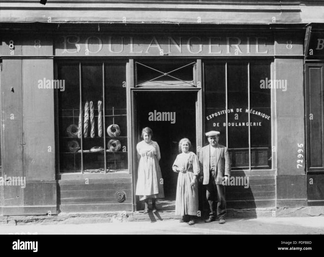 86 Boulangerie rue de La Roquette, Paris, 1919 Stockfoto