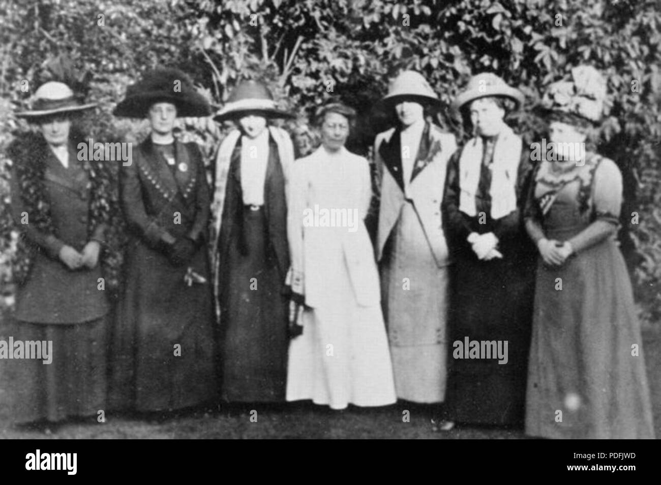 151 Helen Crawfurd, Janet Barrowman, Margaret McPhun, Frau A.A. Wilson, Frances McPhun, Nancy A. John und Annie Swan Stockfoto