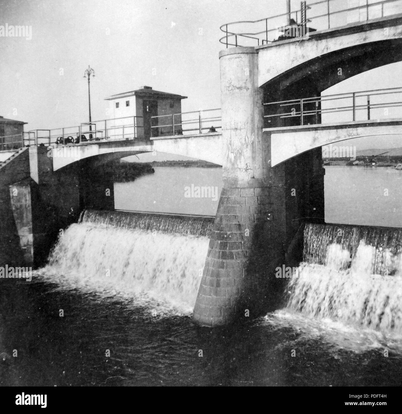 6 Maros folyó, duzzasztógát. Fortepan 4592 Stockfoto