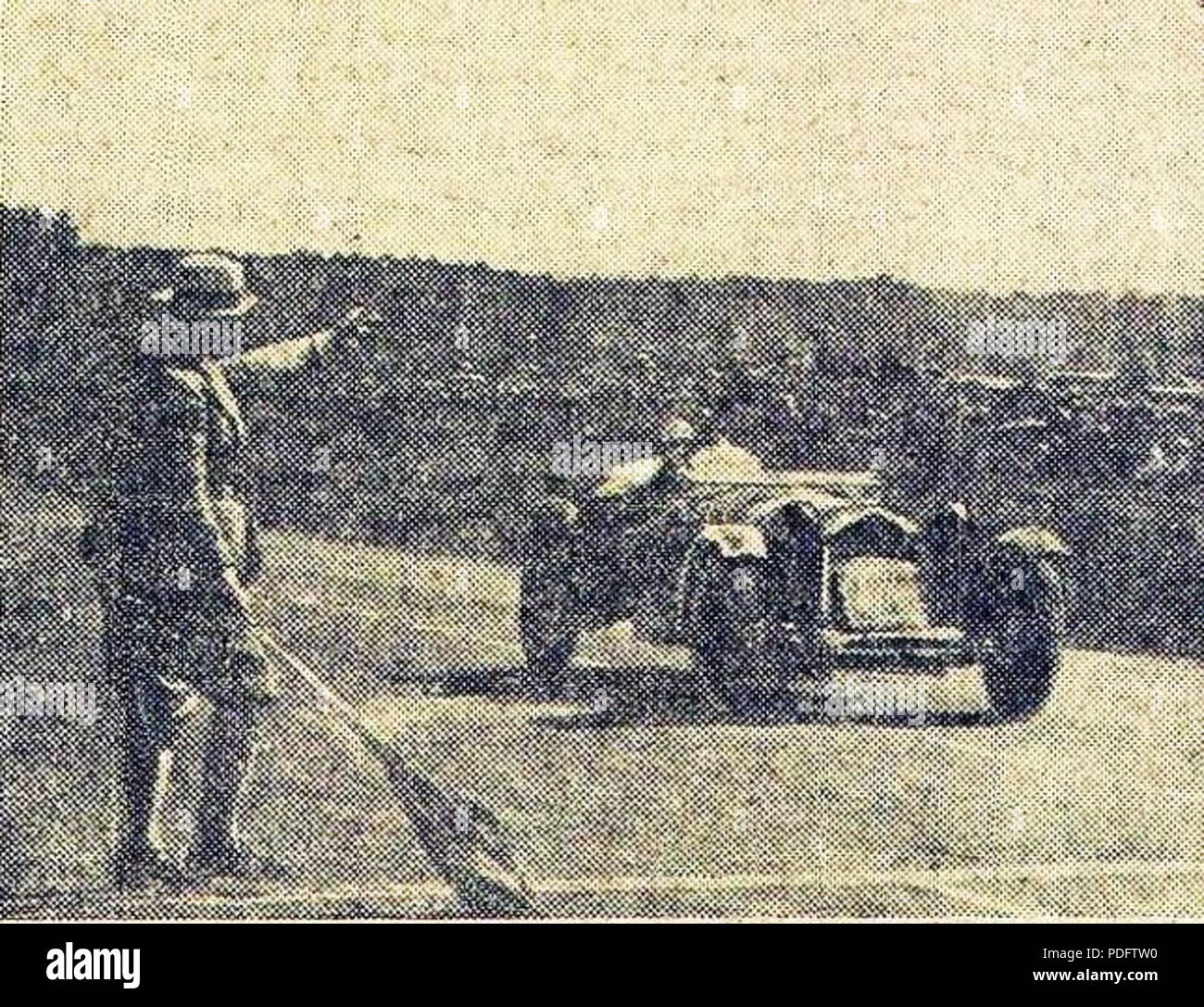 189 L'Arrivée victorieuse de l'Alfa Romeo d'Howe et Birkin, aux 24 Heures du Mans 1931 Stockfoto