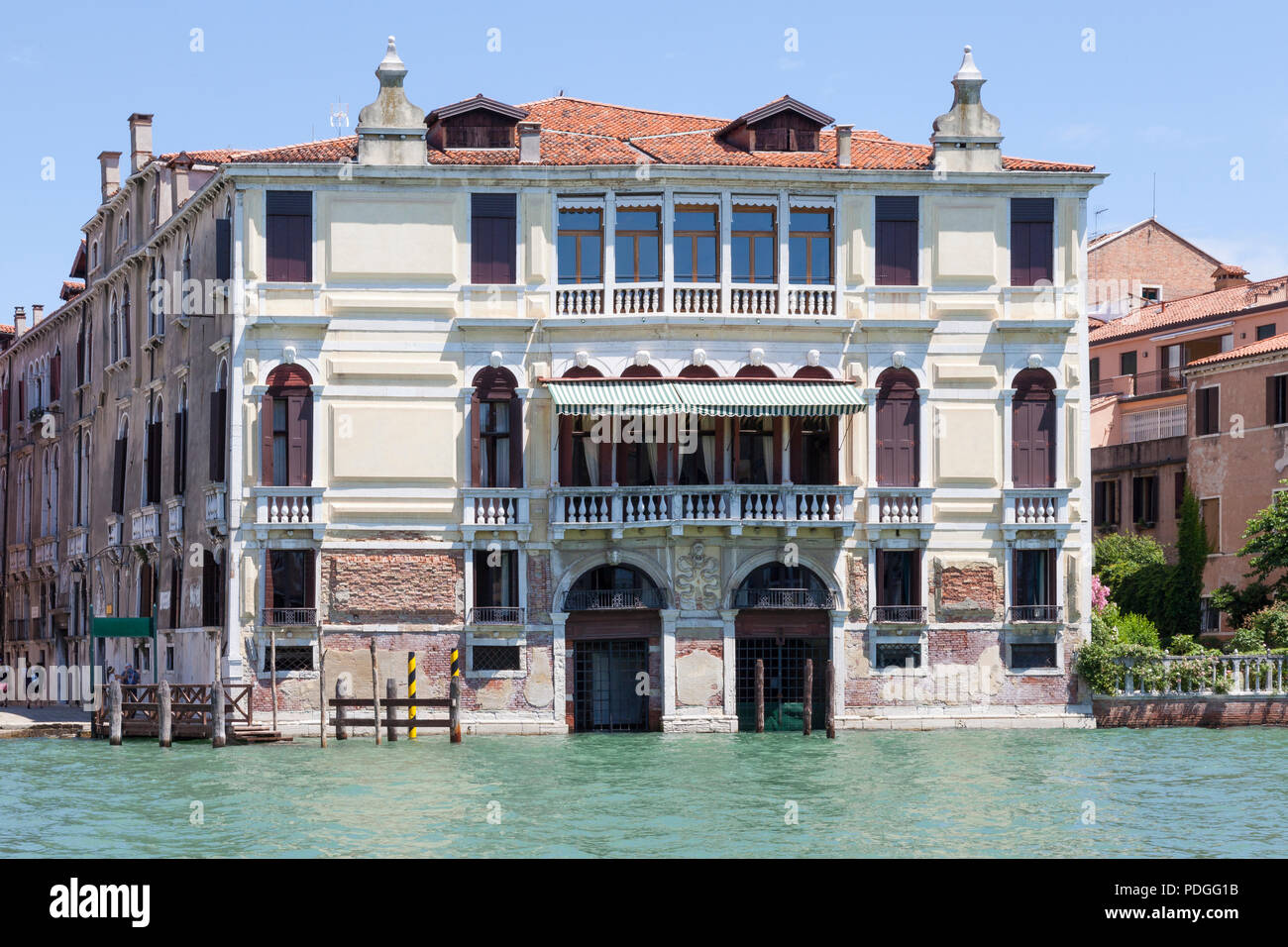 Palazzo Malipiero, Grand Canal, San Marco, Venedig, Venetien, Italien. 11 thC-byzantinischen mit Garten. Bietet nun Ausstellungsräume Stockfoto