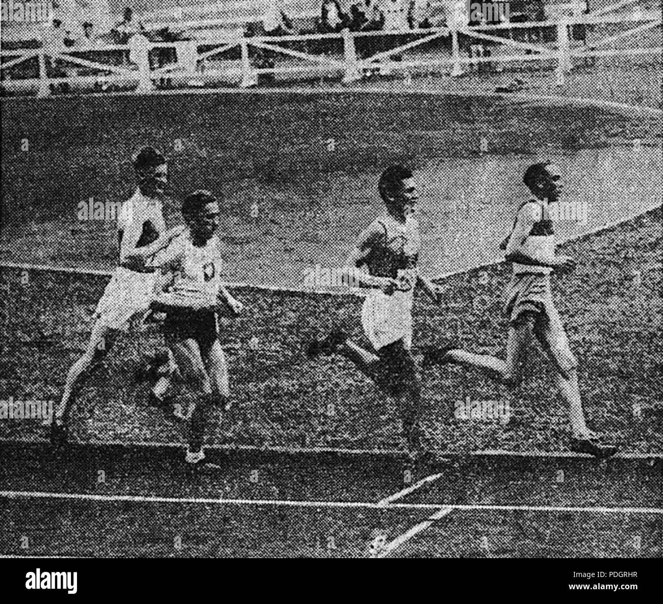 201 Le 5000 victorieux mètres du français Roger Rochard aux championnats d'Europe de Turin en 1934 Stockfoto