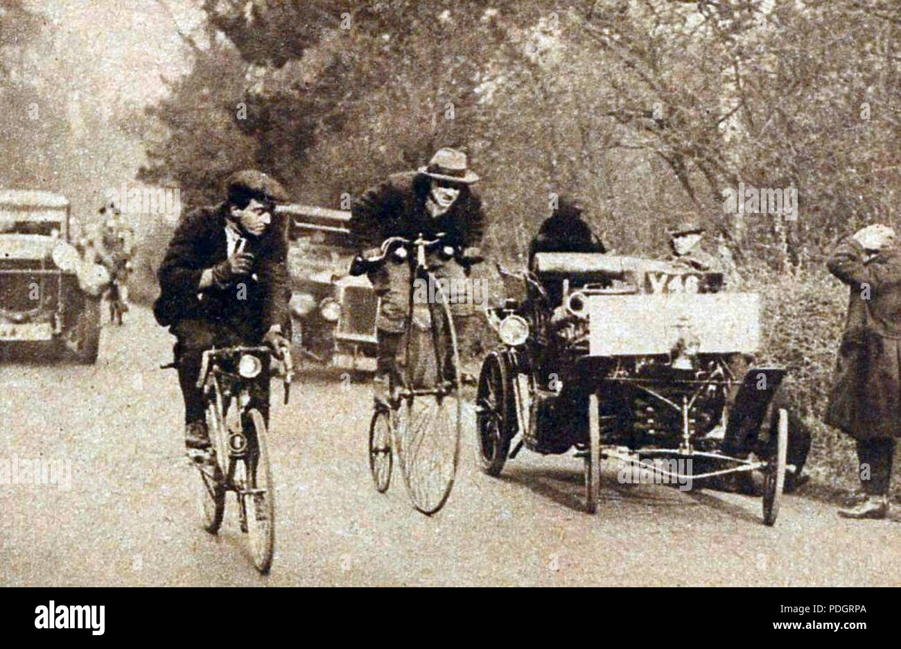 203 Le Premier "London to Brighton Veteran Car Run'en novembre 1927 (pour Véhicules de plus de trente ans) Stockfoto
