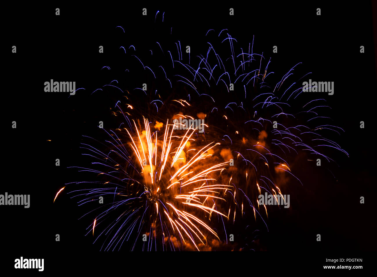 Feuerwerk des 14. Juli, Tag der Bastille in Frankreich Stockfoto