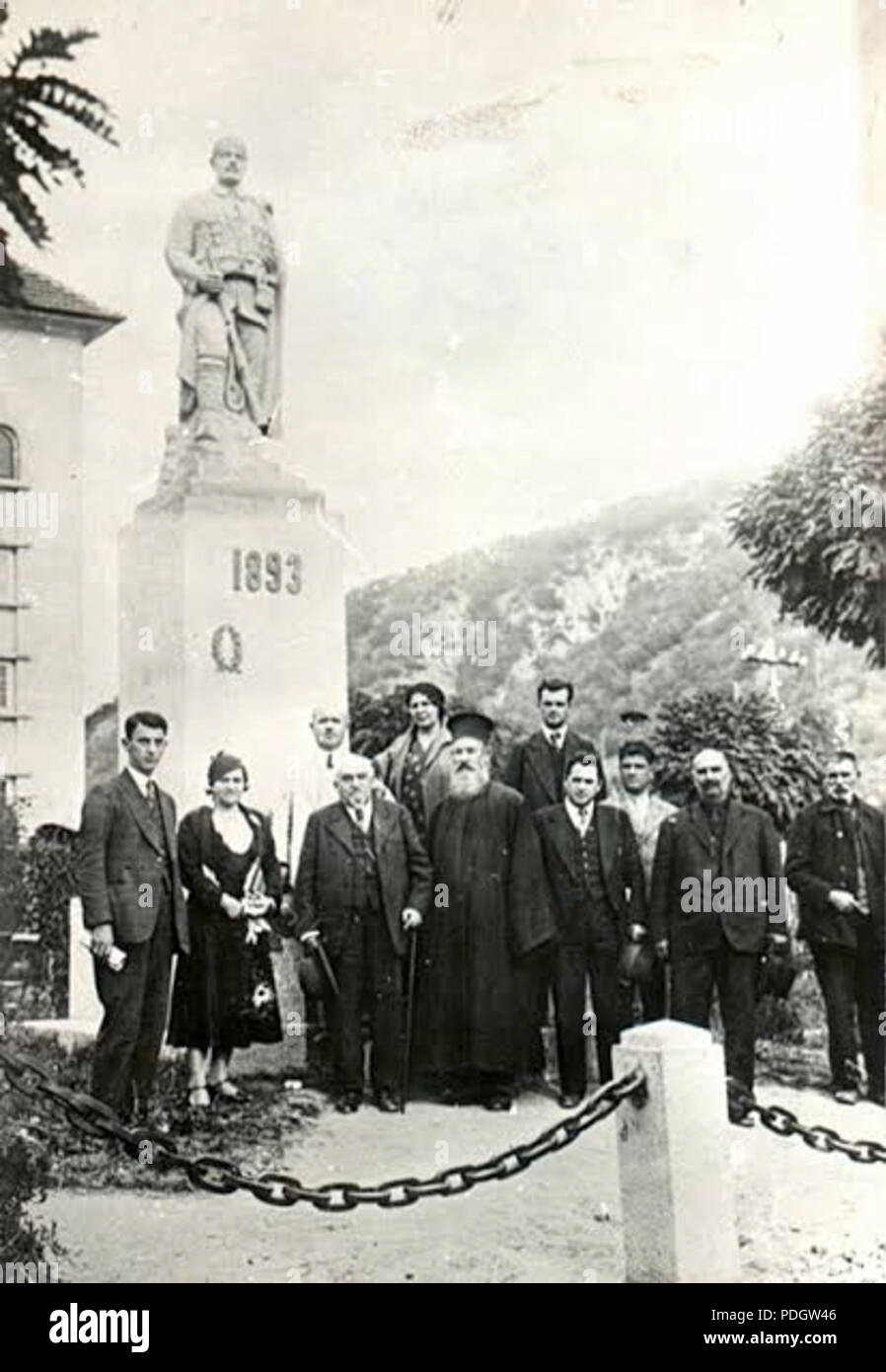 215 Léon Lamouche vor dem Denkmal des unbekannten Mazedonische Revolutionäre Stockfoto