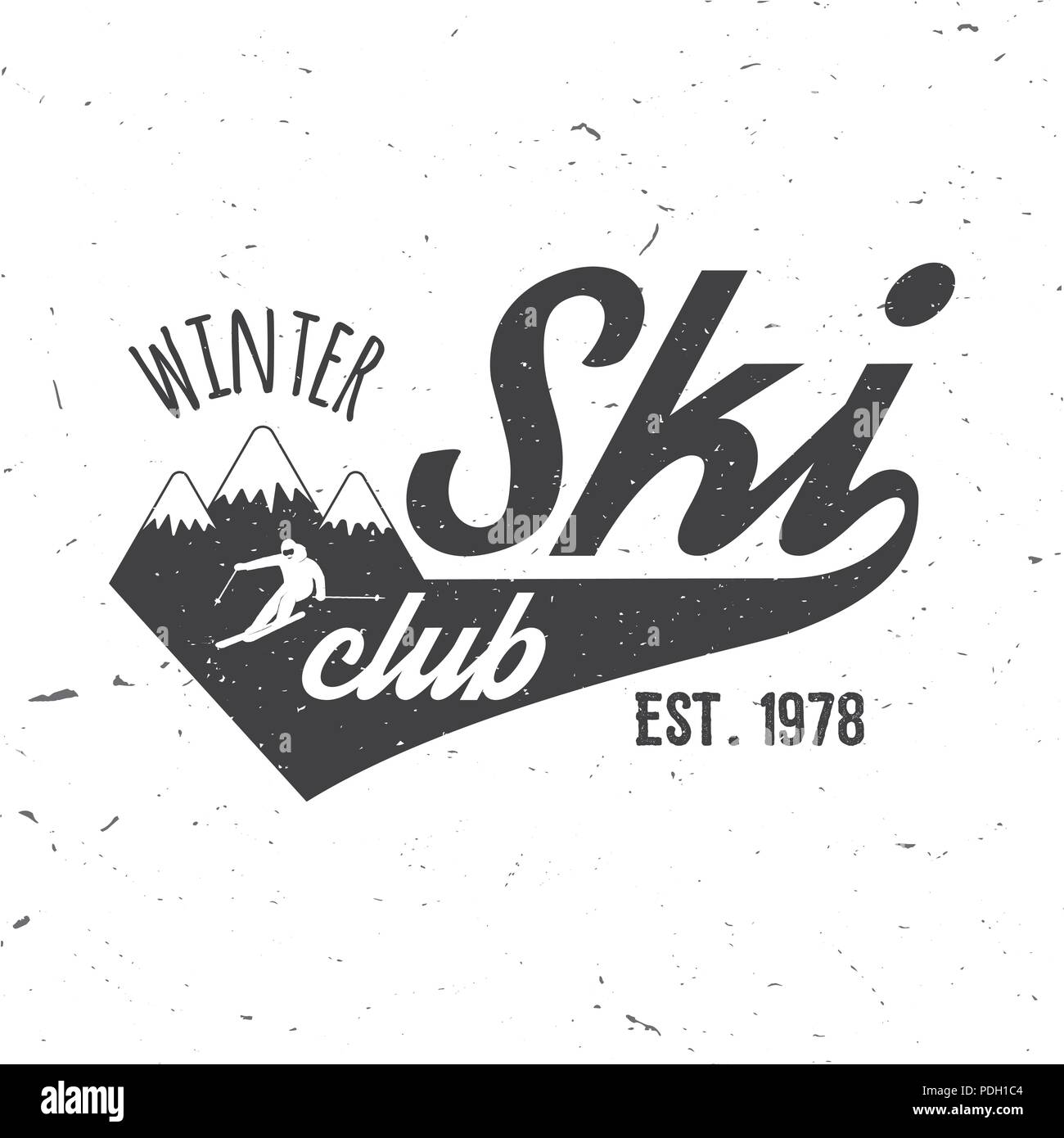 Ski Club Konzept mit Skifahrer, Skifahren bergab in den hohen Bergen. Vektor Ski Club retro Abzeichen. Konzept für T-Shirt, Druck, Siegel oder Stempel. Ski Club typo Stock Vektor