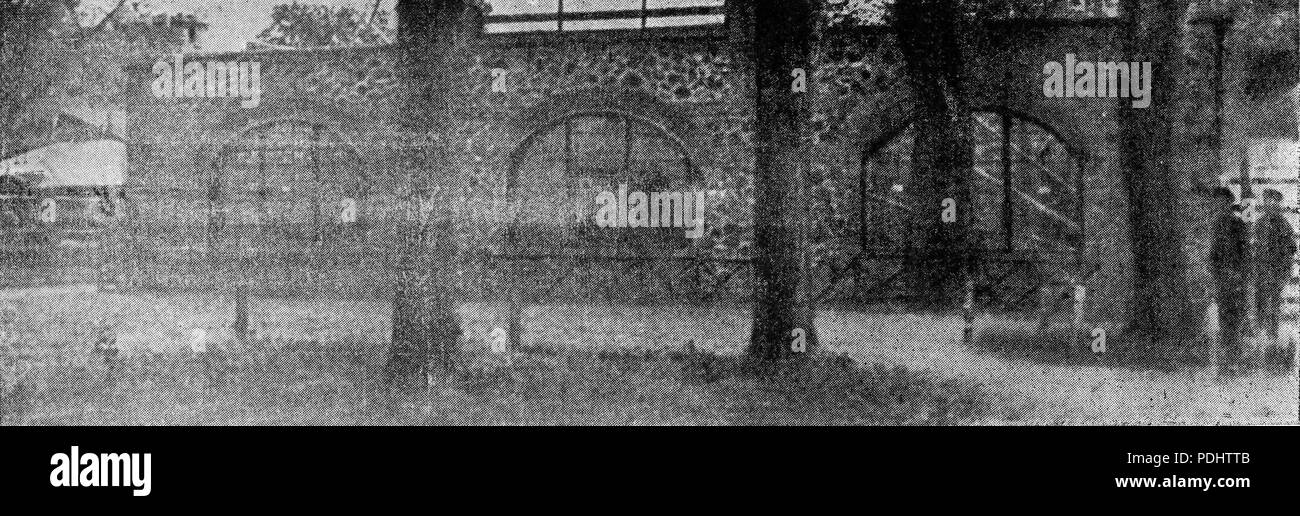 298 Sofia Zoo Bären Haus 1894 Stockfoto