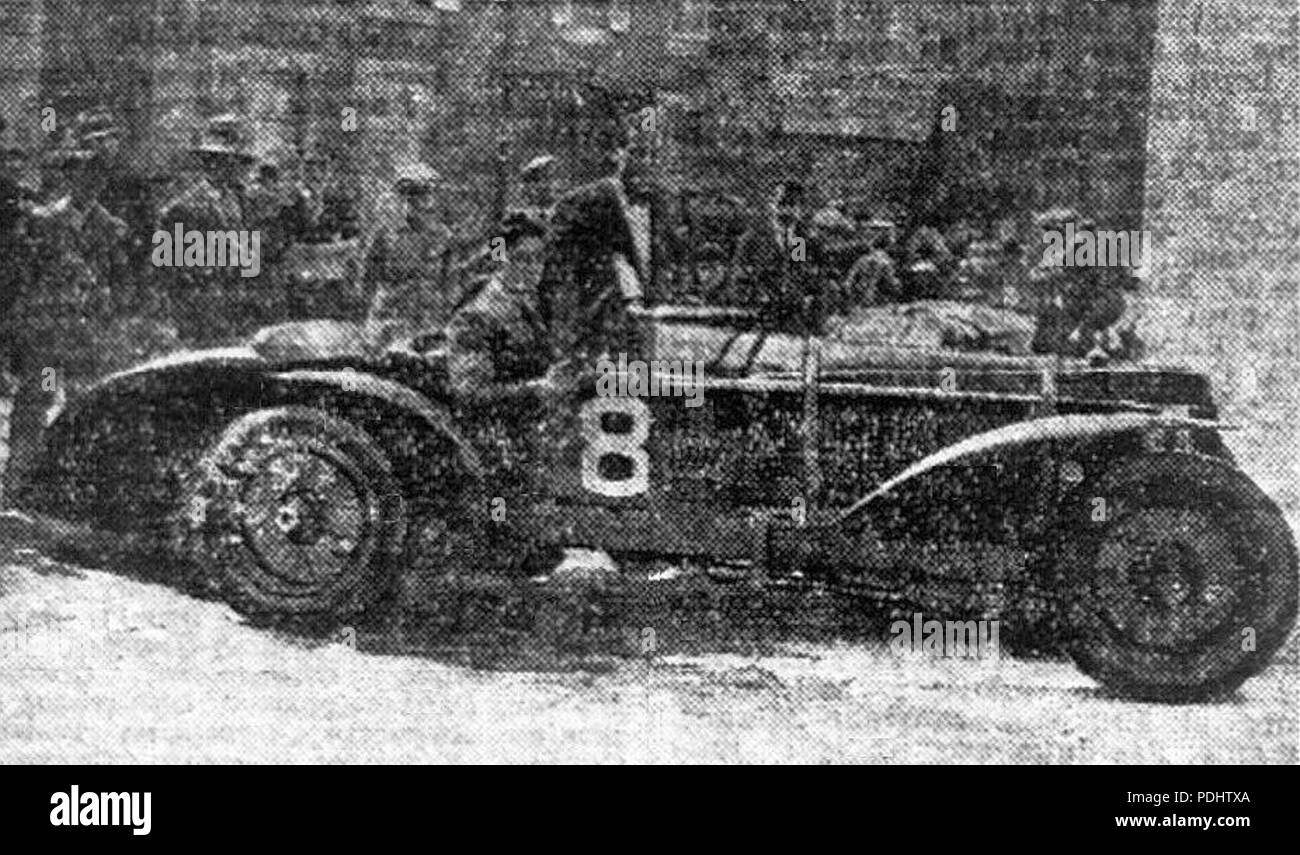298 Sommer et Chinetti vainqueurs sur l'Alfa-Romeo Alfa Romeo 8C 2300 LM des 24 Heures du Mans 1932 Stockfoto