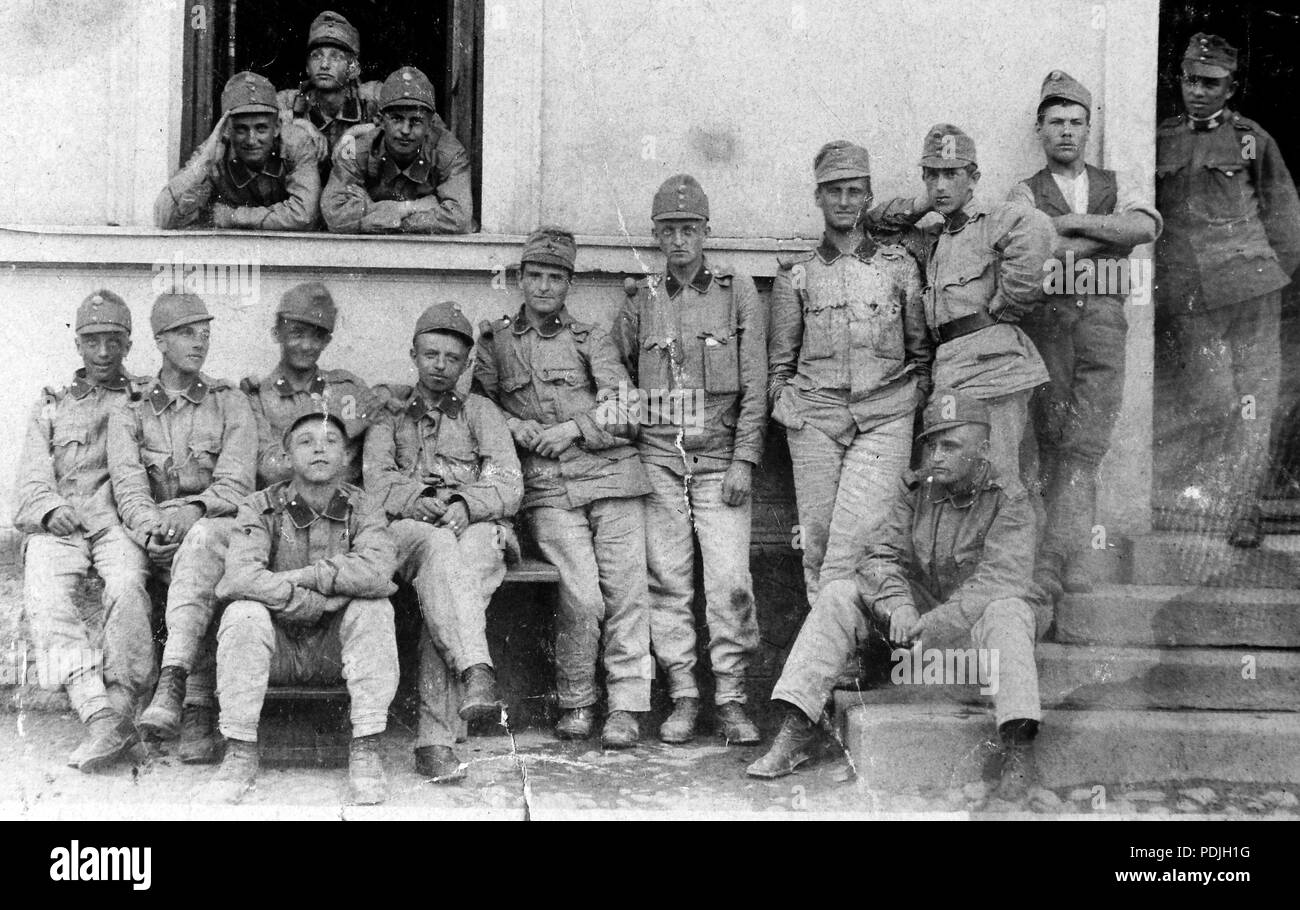 352 Tableau, Militär, Männer, Uniform, Soldat Fortepan 8224 Stockfoto