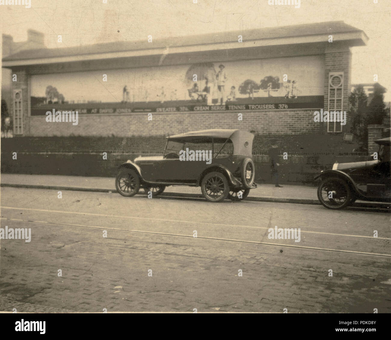 10 Werbeschild für David Jones Werbung tennis Kleidung Stockfoto