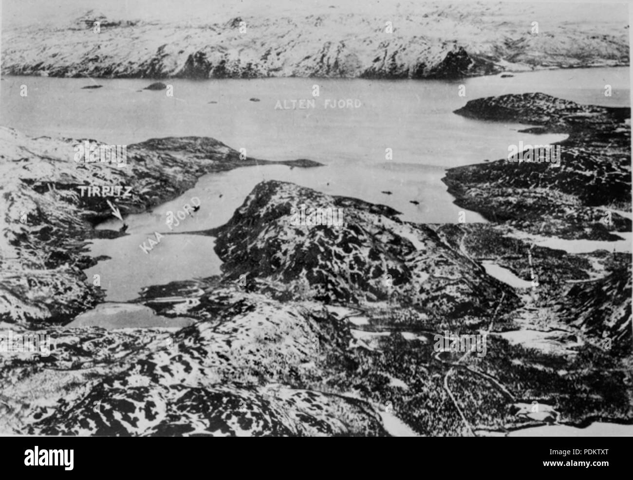 22 Schlachtschiff Tirptiz in Kaafjord im Mai 1943 Stockfoto