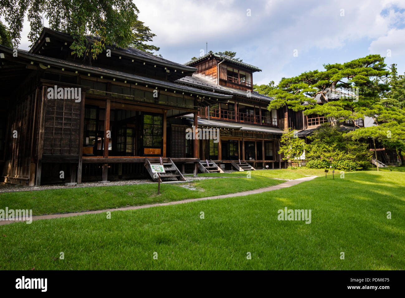 Die Kaiserliche Villa tamozawa Goyotei verbindet traditionelle Edo und frühen modernen Meiji Epoche Architektur während seiner 100 Zimmer. Die Villa wurde in N Stockfoto