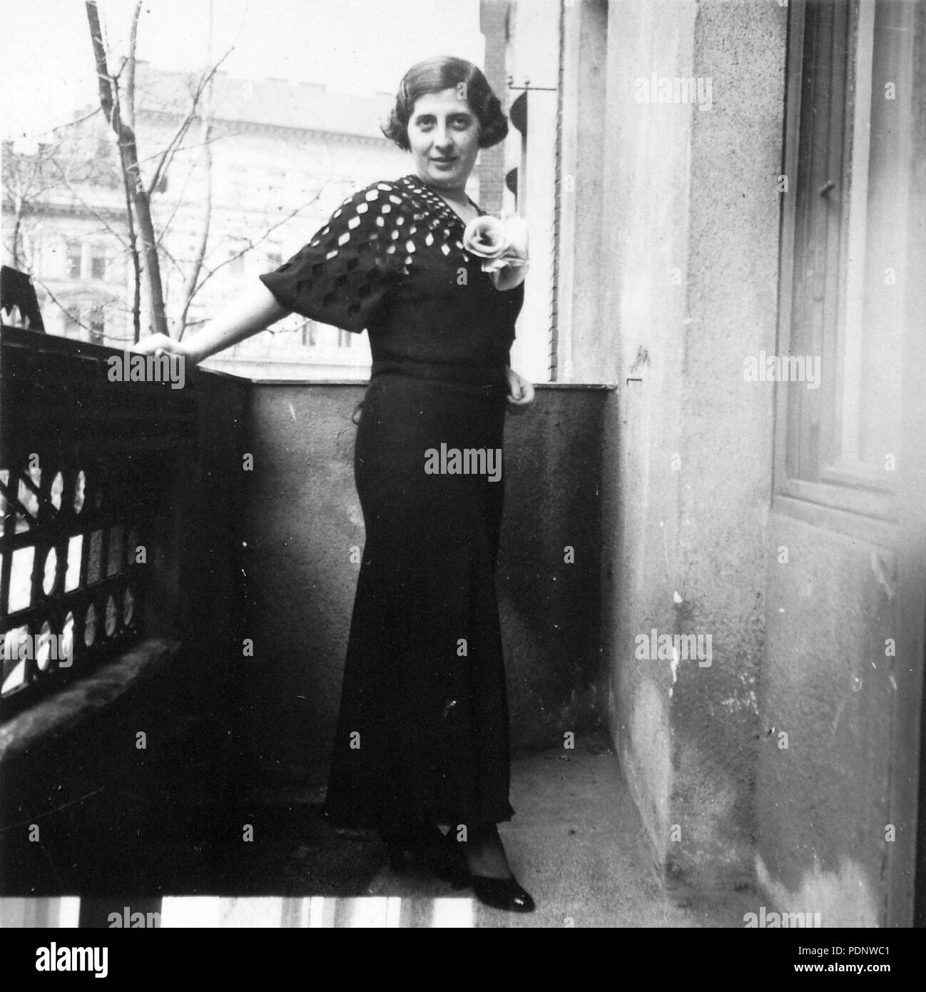 224 Mester utca 4-6 Sz. Ház erkélye, háttérben ein Ferenc körút. Fortepan 12076 Stockfoto