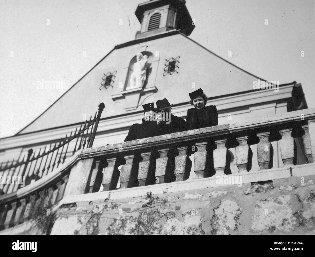 9 Veronika utca, Kápolna Budapest ostroma során elpusztult. Fortepan 12043 Stockfoto