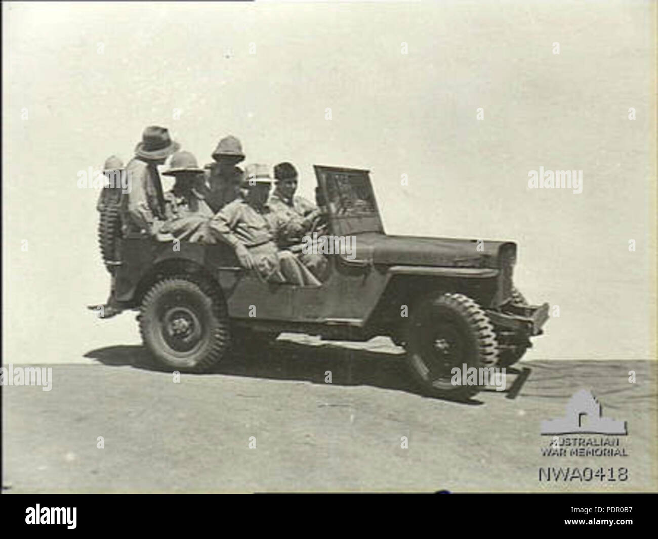 41 Drakeford und Jones bei Hughes RAAF Flugplatz NT Nov 1942 AWM NWA0418 Stockfoto