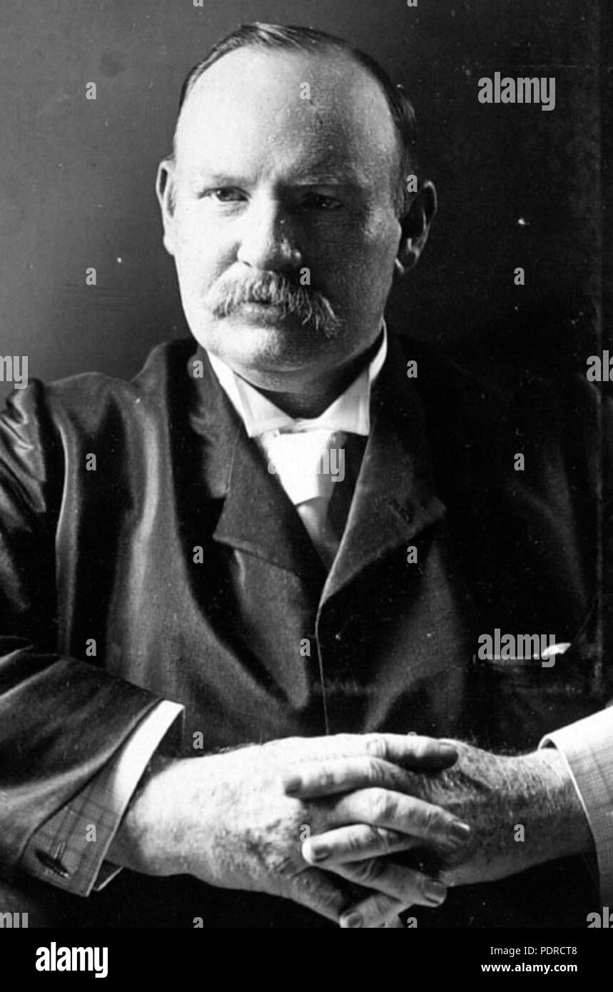 113 Queensland State Archive 3942 Portrait von Herrn PJ McDermott Staatssekretär Ministerium für Landwirtschaft und c 1911 Ehemalige Stockfoto