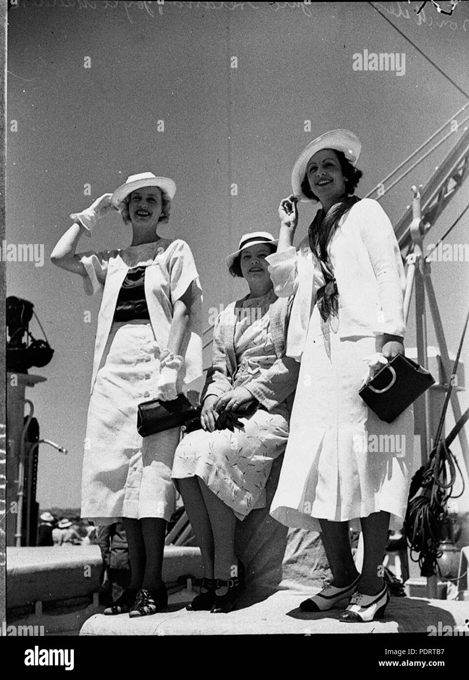 138 19539 SLNSW David Jones Modelle Ankunft von Monterey Stockfoto