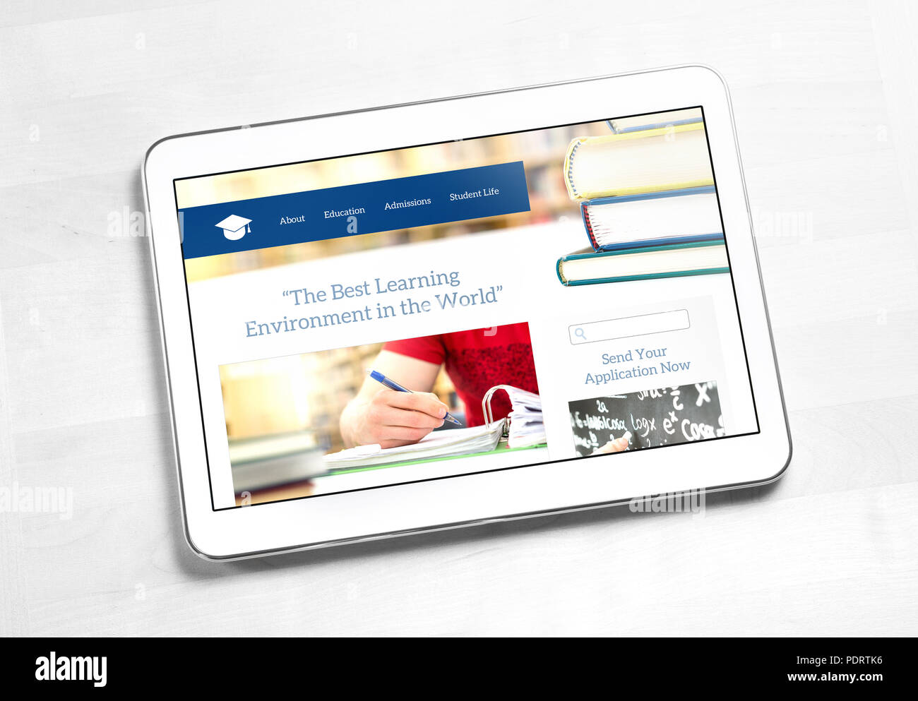 School Website homepage design auf Tablet Bildschirm. Hochschule Anwendung oder Anwendung für Universität Konzept. Suche Informationen über Bildung. Stockfoto