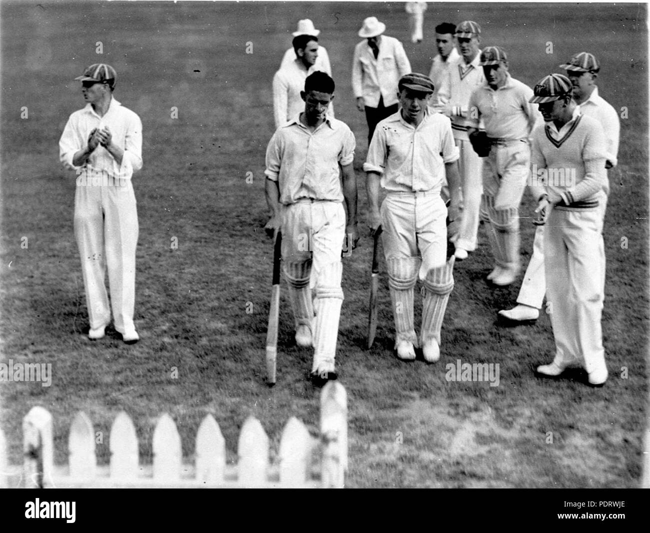 161 43208 SLNSW NMiller L Fallowfield nördlichen Bezirken in einem firstwicket Partnerschaft von 186 gegen Waverley Stockfoto
