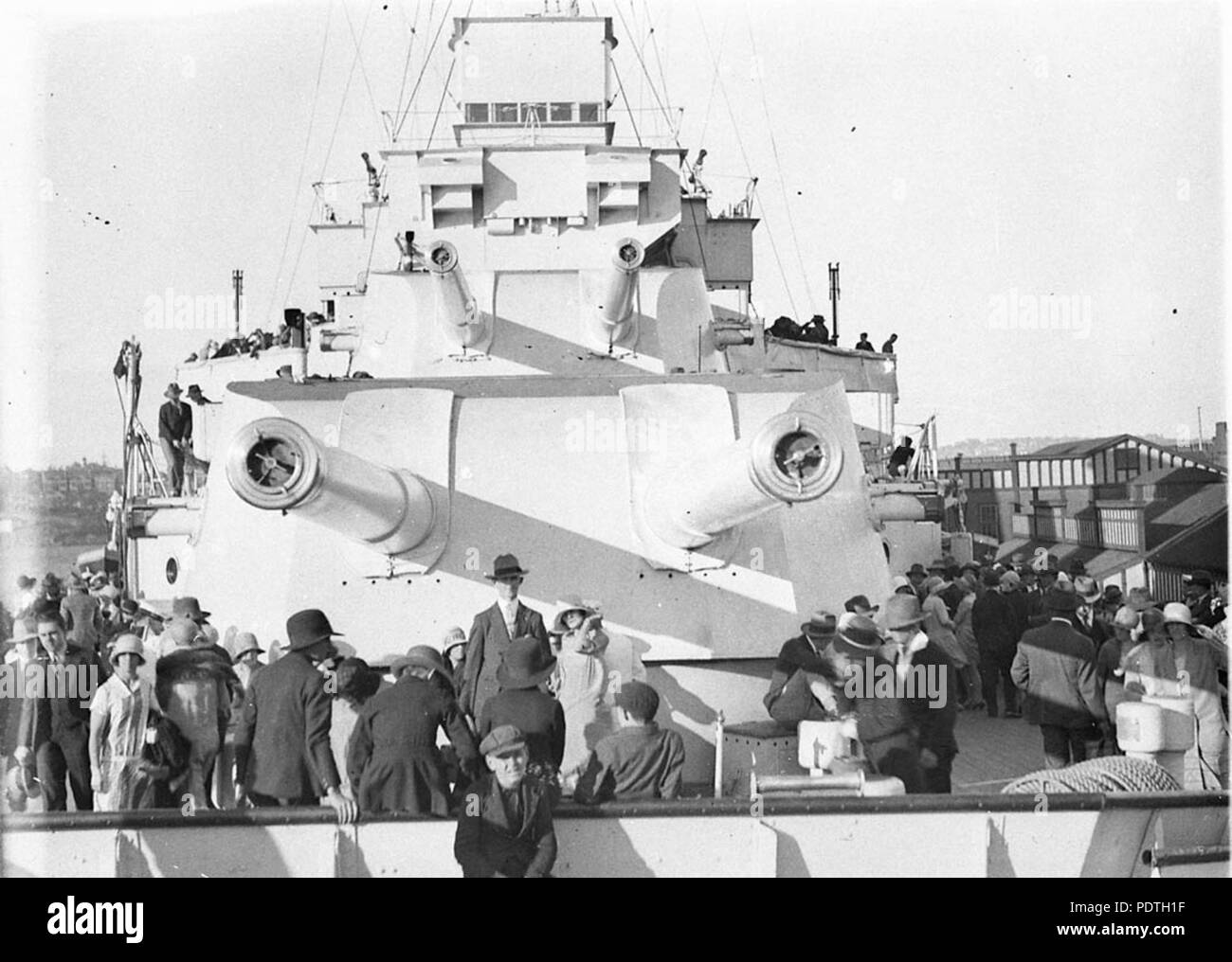 168 50971 SLNSW HMAS Australia II kommt in Sydney und ist für die Öffentlichkeit zugänglich am Wharf 2 Circular Quay liegt Stockfoto