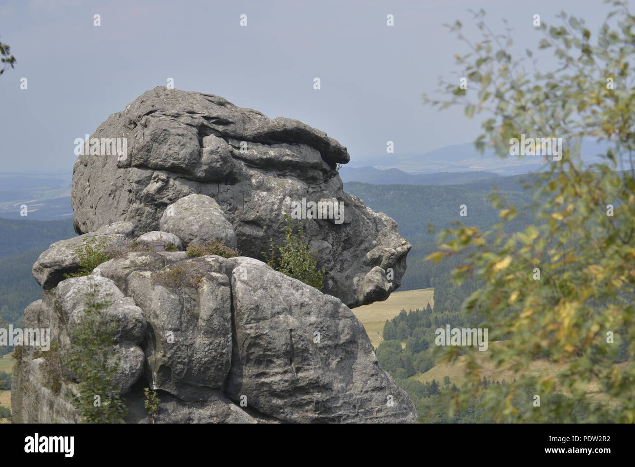 Sicht auf die Berge: der Rock - Affe Stockfoto