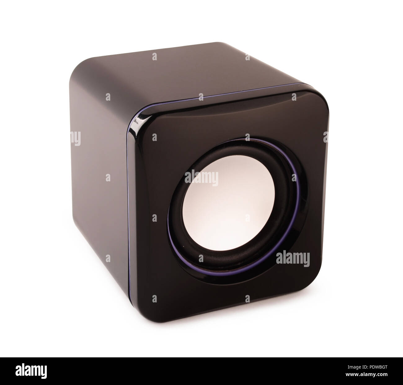 Tragbarer Lautsprecher schwarz auf weißem Hintergrund Stockfoto