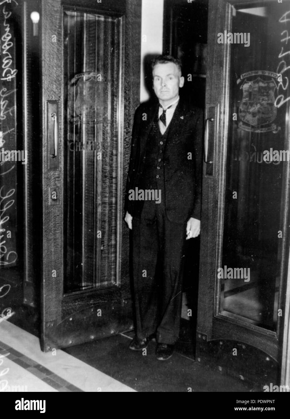 279 StateLibQld 2 107004 Stadtrat R. A. Powell Stockfoto