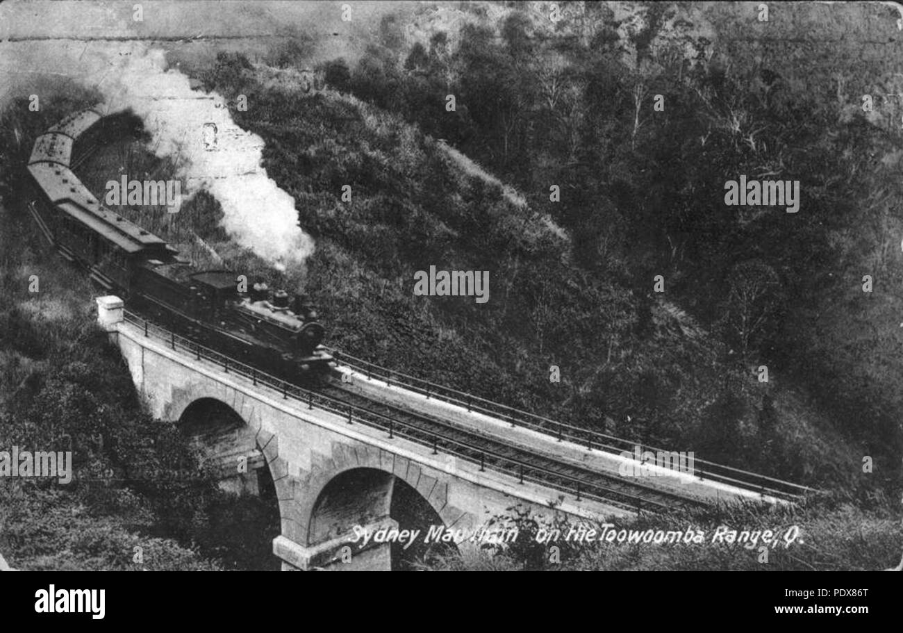 268 StateLibQld 1 52892 Sydney Mail Bahnübergang Swanson's Bridge auf der Toowoomba, Ca. 1910 Stockfoto