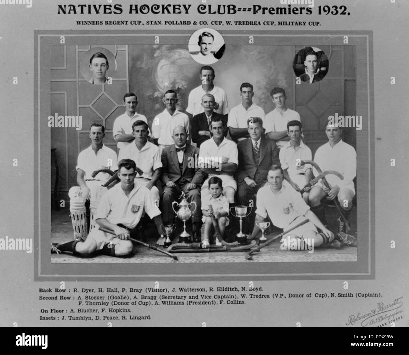 275 StateLibQld 1 86632 Team Foto der Eingeborenen Hockey Club, Charters Towers, 1932 Stockfoto