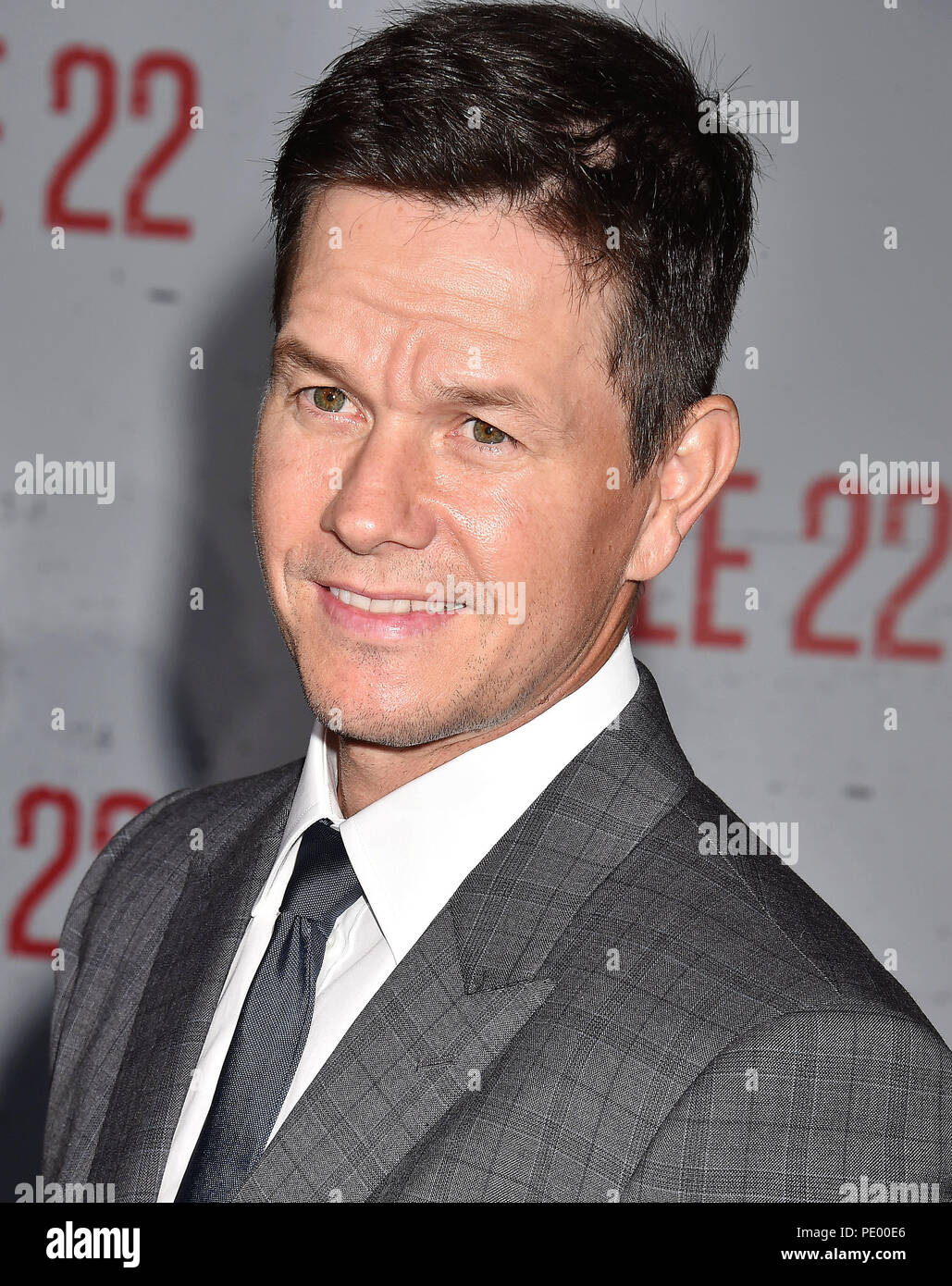 MARK WAHLBERG Amerika Schauspieler bei der Premiere von STX Filme ''Mile 22' bei Westwood Village Theater am 9. August 2018 in Westwood, Kalifornien. Foto: Jeffrey Mayer Stockfoto