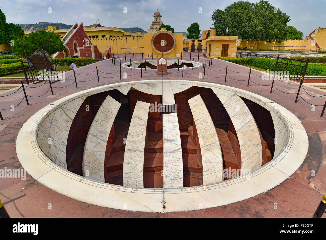 Jantar Mantar, einer astronomischen Beobachtung Denkmal in Jaipur Stockfoto