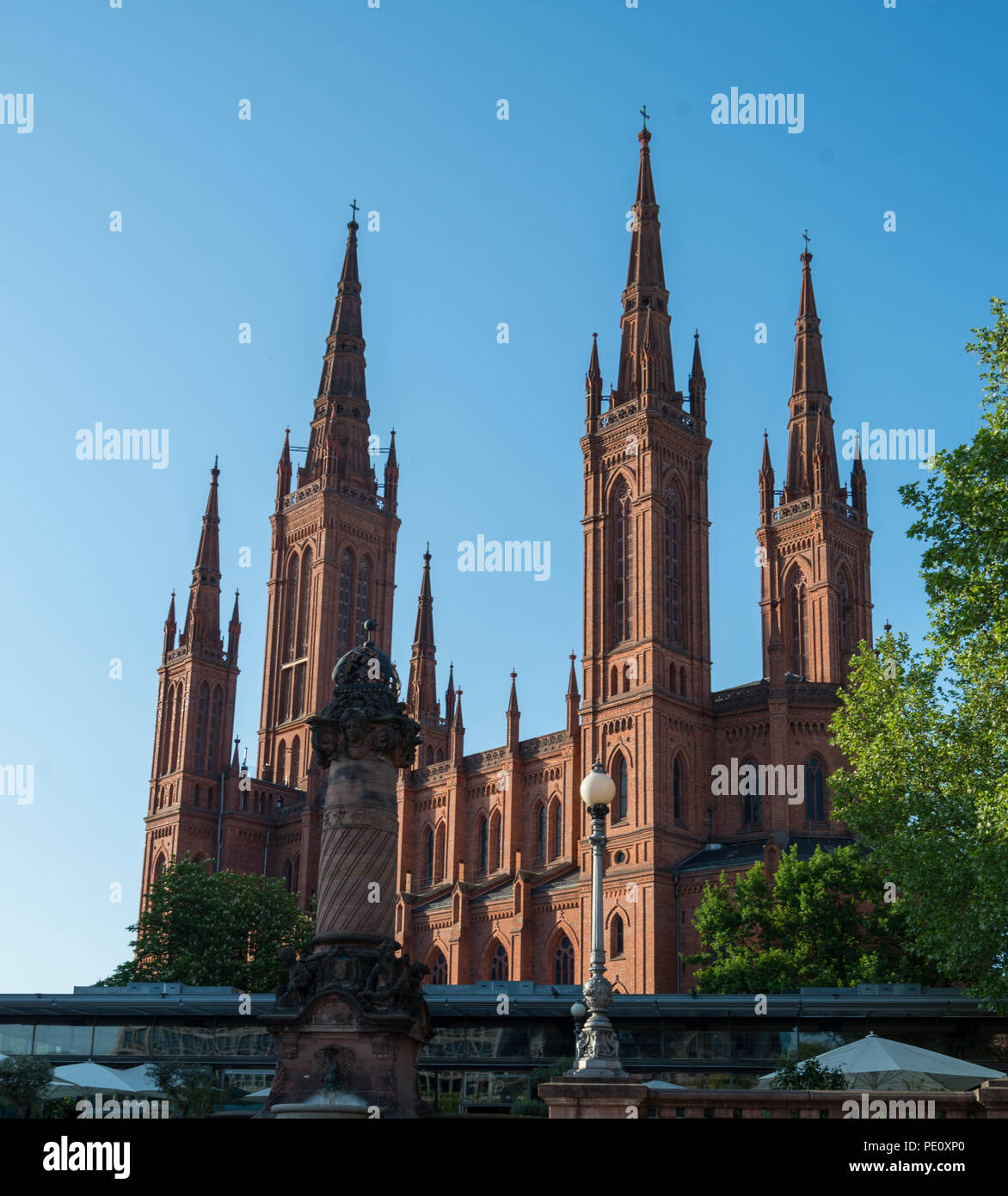 Marktkirche in Wiesbaden auf einen Sommer am Nachmittag Stockfoto