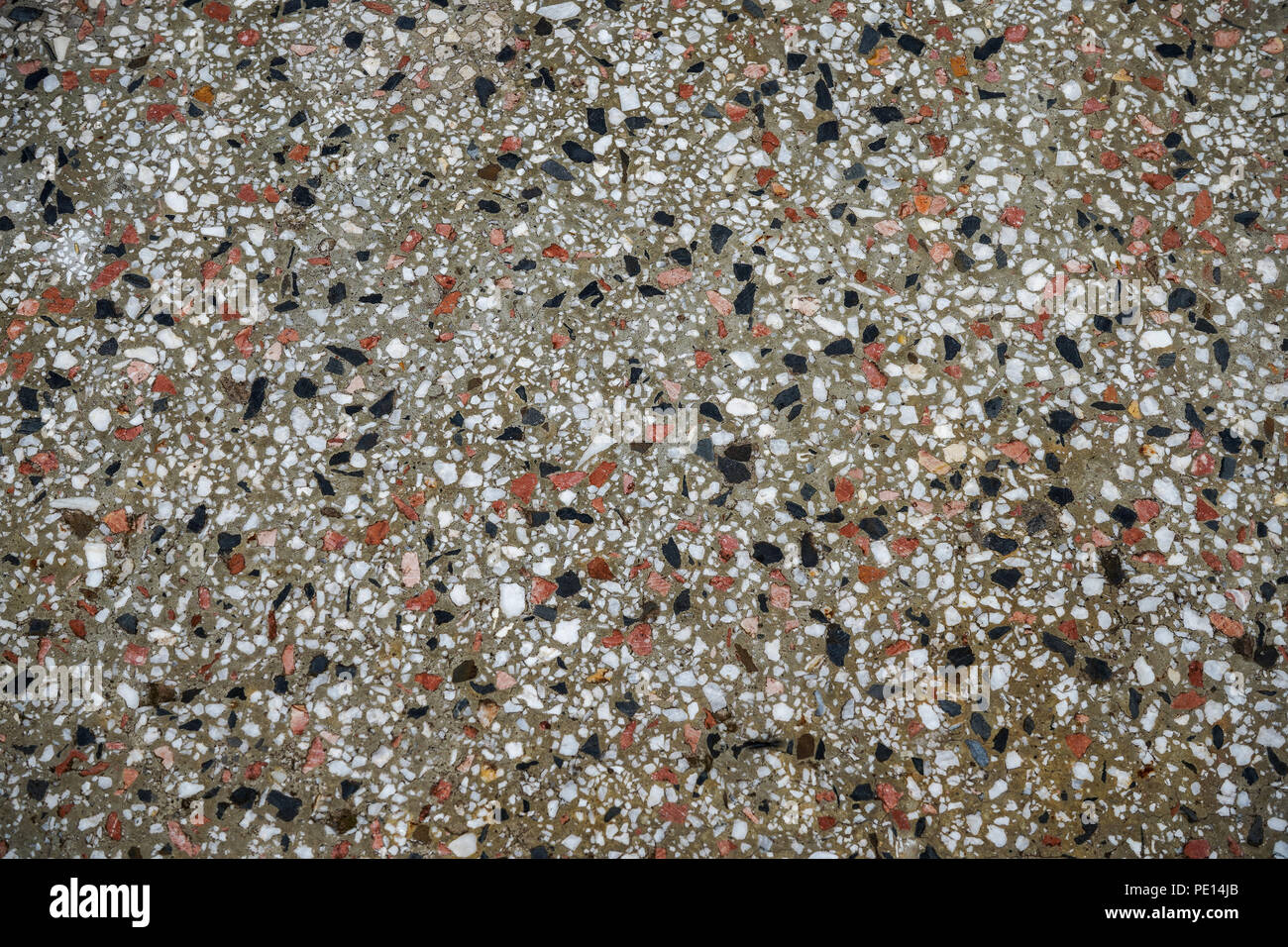 Ein Kiesel ist ein clast der Rock mit einer Partikelgröße von 2 bis 64 Millimeter bei der krumbein phi Skala der Sedimentologie. Kiesel sind in der Regel consid Stockfoto
